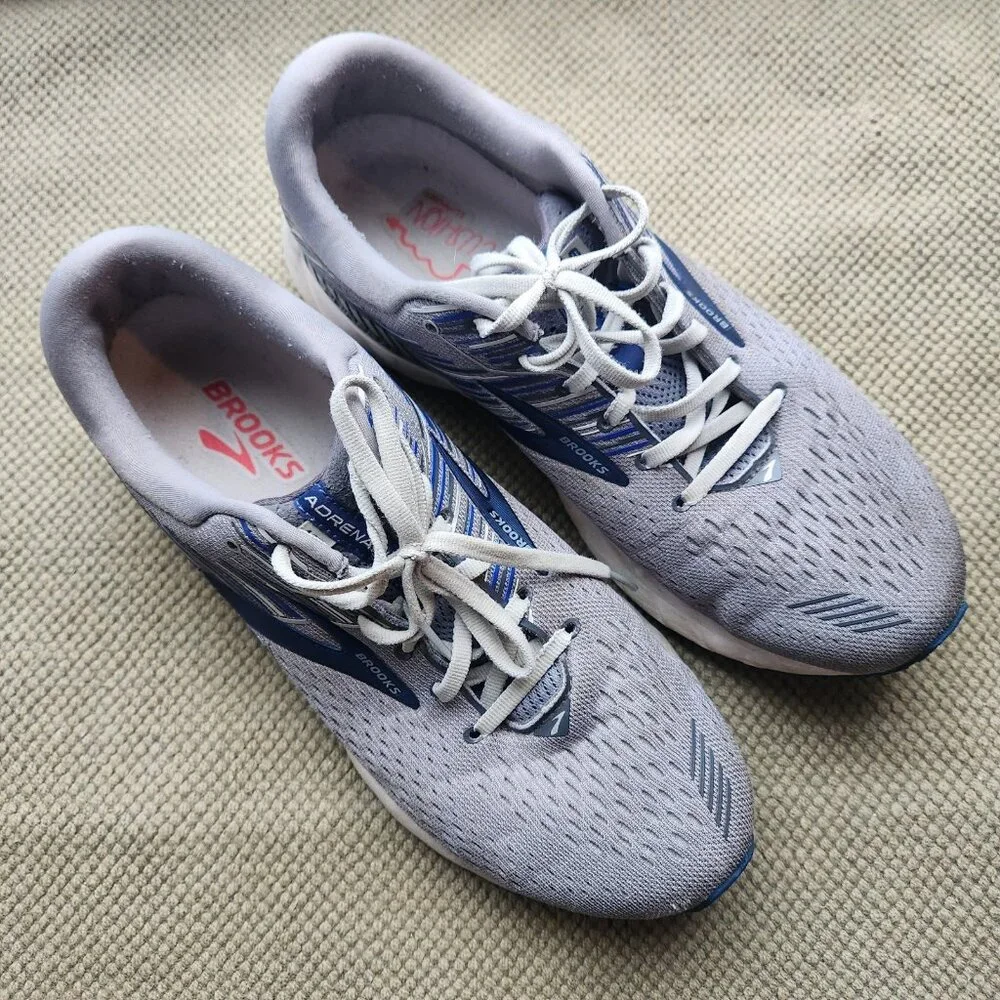 Brooks Adrenaline GTS 19 Wide Width 2E Mens 10.5 Running Shoes 110294 Sneakers